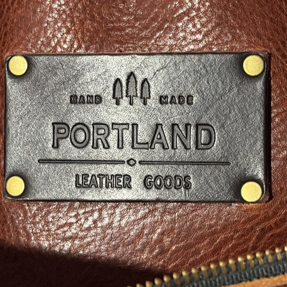 Portland Leather Goods Large Zip Up Brown Tote - Picture 8 of 9